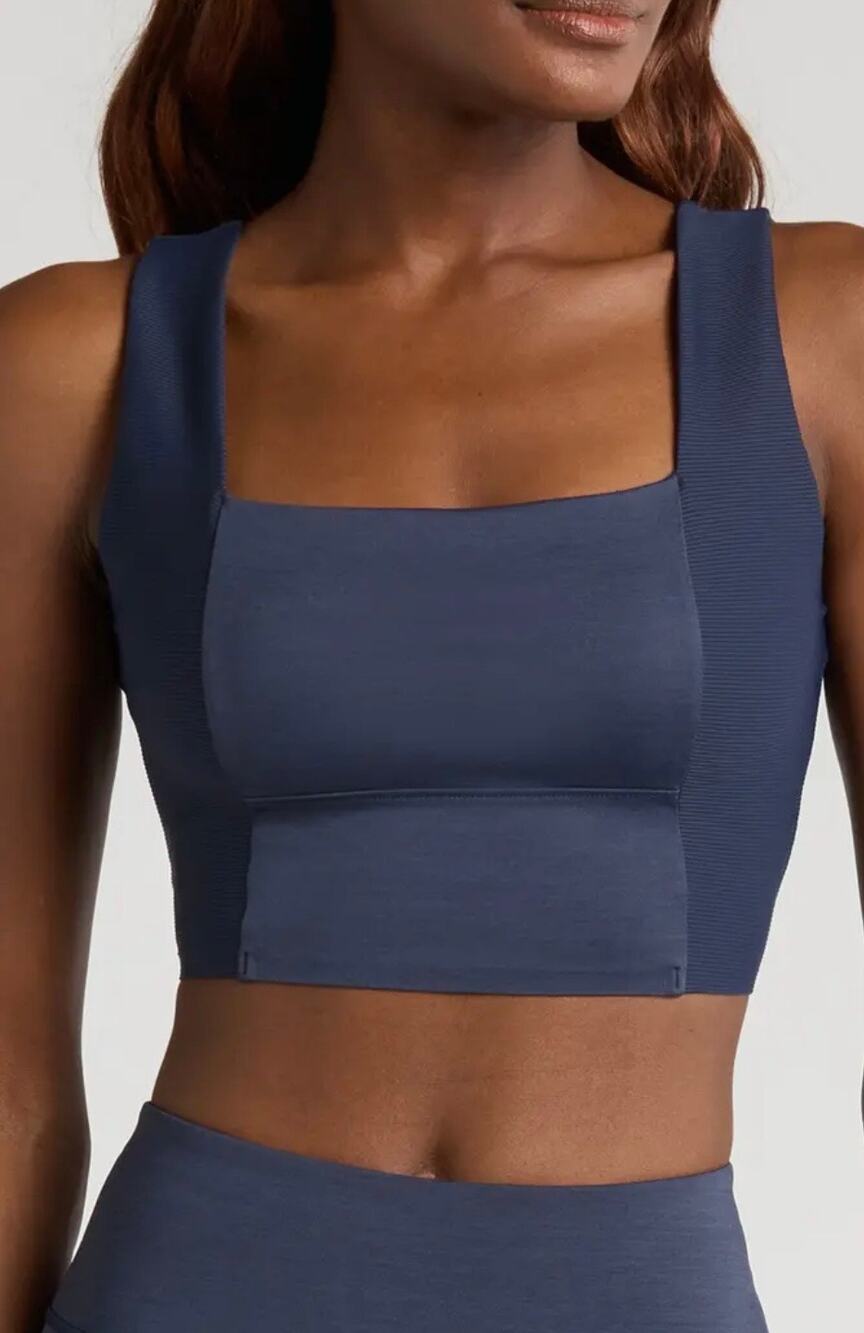 TravisMathew MoveKnit Sport Crop Tank - Heather Navy